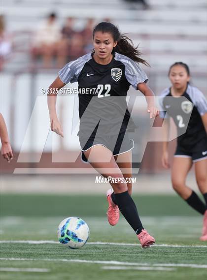Thumbnail 3 in Broomfield @ Rock Canyon (CHSAA 5A Second Round) photogallery.