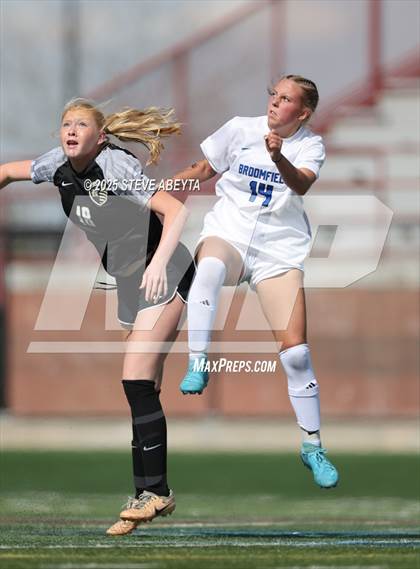 Thumbnail 2 in Broomfield @ Rock Canyon (CHSAA 5A Second Round) photogallery.