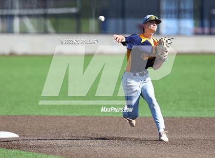 Thumbnail 1 in Oak Ridge @ Cardinal Newman photogallery.