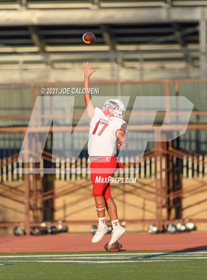 Thumbnail 3 in Brennan vs Taft photogallery.