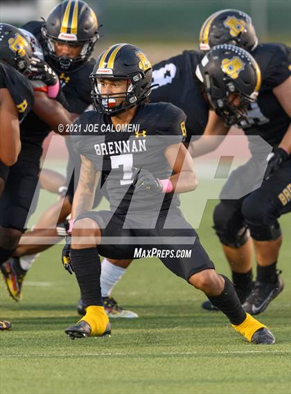 Thumbnail 2 in Brennan vs Taft photogallery.