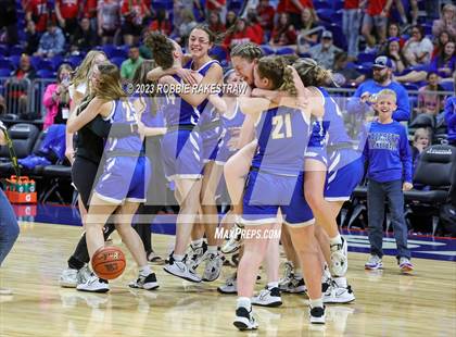 Thumbnail 3 in Huckabay vs. Nazareth (UIL 1A Basketball State Final) photogallery.