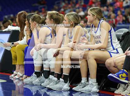 Thumbnail 2 in Huckabay vs. Nazareth (UIL 1A Basketball State Final) photogallery.