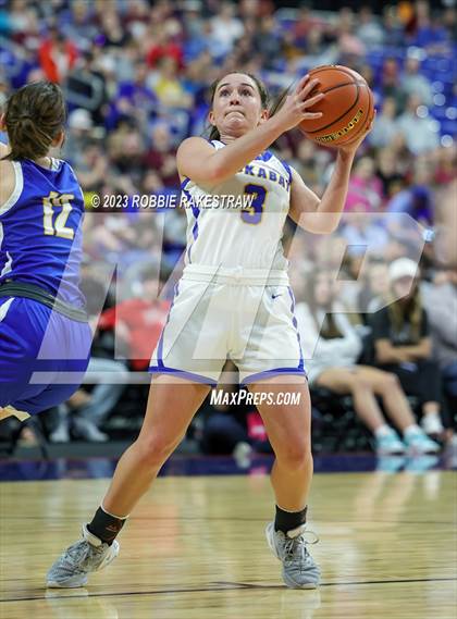 Thumbnail 3 in Huckabay vs. Nazareth (UIL 1A Basketball State Final) photogallery.