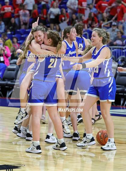 Thumbnail 3 in Huckabay vs. Nazareth (UIL 1A Basketball State Final) photogallery.