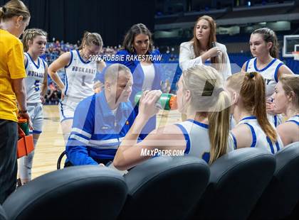 Thumbnail 3 in Huckabay vs. Nazareth (UIL 1A Basketball State Final) photogallery.