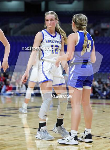 Thumbnail 3 in Huckabay vs. Nazareth (UIL 1A Basketball State Final) photogallery.