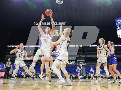 Thumbnail 2 in Huckabay vs. Nazareth (UIL 1A Basketball State Final) photogallery.