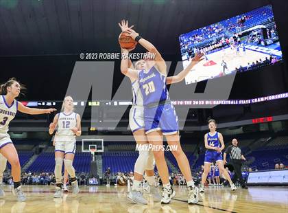 Thumbnail 1 in Huckabay vs. Nazareth (UIL 1A Basketball State Final) photogallery.
