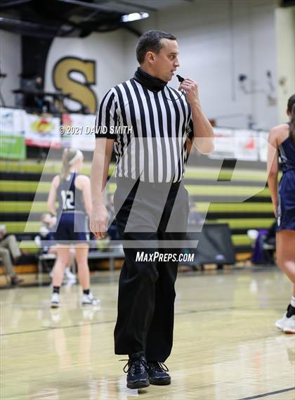 Thumbnail 3 in Blue Springs vs Aquinas (810 Varsity Showcase) photogallery.