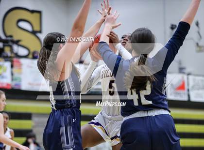 Thumbnail 3 in Blue Springs vs Aquinas (810 Varsity Showcase) photogallery.
