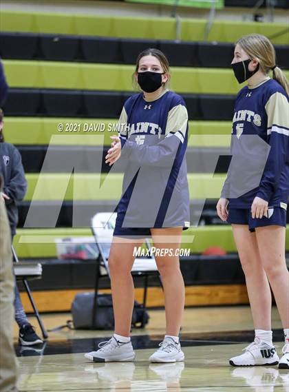 Thumbnail 2 in Blue Springs vs Aquinas (810 Varsity Showcase) photogallery.
