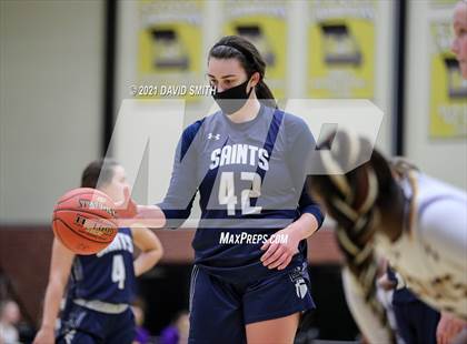 Thumbnail 1 in Blue Springs vs Aquinas (810 Varsity Showcase) photogallery.