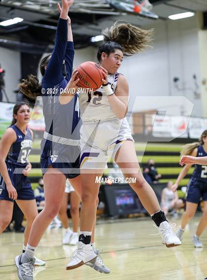 Thumbnail 2 in Blue Springs vs Aquinas (810 Varsity Showcase) photogallery.