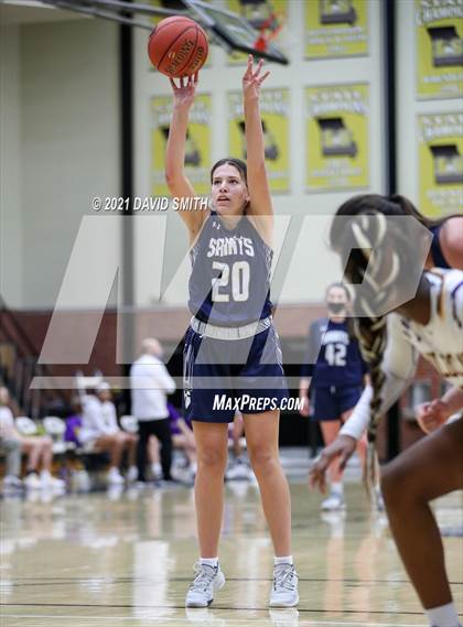 Thumbnail 2 in Blue Springs vs Aquinas (810 Varsity Showcase) photogallery.
