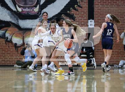 Thumbnail 3 in Blue Springs vs Aquinas (810 Varsity Showcase) photogallery.