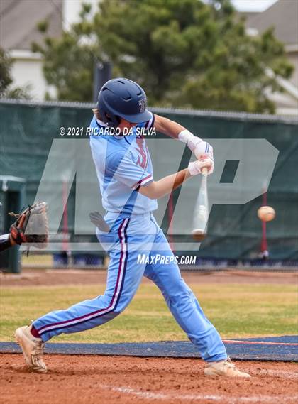 Thumbnail 1 in Tompkins vs Lamar photogallery.