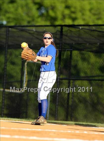 Thumbnail 3 in Tuscarora @ Woodgrove photogallery.