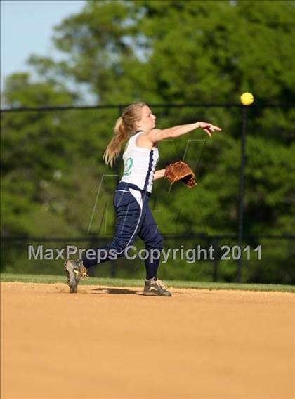 Thumbnail 1 in Tuscarora @ Woodgrove photogallery.