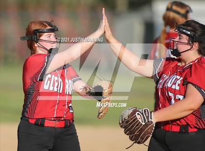 Thumbnail 1 in Ashdown @ Glen Rose photogallery.