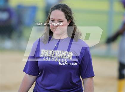 Thumbnail 1 in Ashdown @ Glen Rose photogallery.