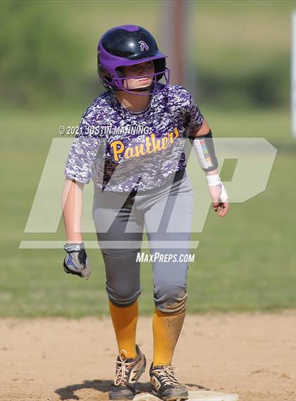 Thumbnail 1 in Ashdown @ Glen Rose photogallery.