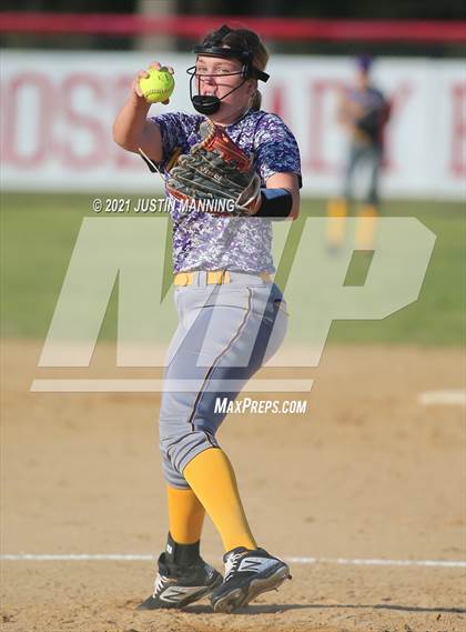 Thumbnail 3 in Ashdown @ Glen Rose photogallery.