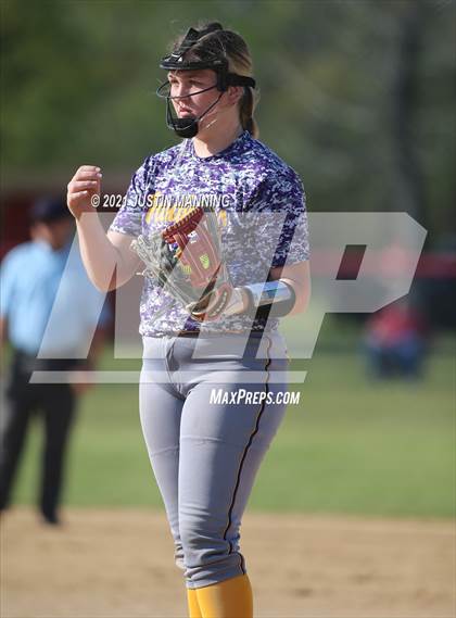 Thumbnail 3 in Ashdown @ Glen Rose photogallery.
