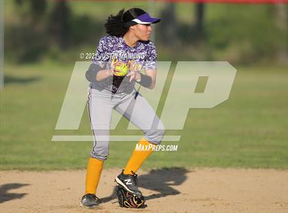 Thumbnail 3 in Ashdown @ Glen Rose photogallery.