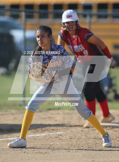 Thumbnail 1 in Ashdown @ Glen Rose photogallery.