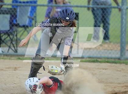 Thumbnail 1 in Ashdown @ Glen Rose photogallery.