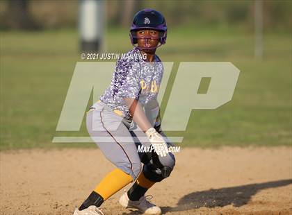 Thumbnail 1 in Ashdown @ Glen Rose photogallery.