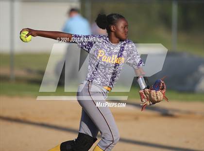 Thumbnail 1 in Ashdown @ Glen Rose photogallery.