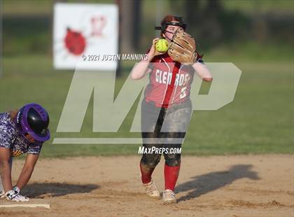 Thumbnail 2 in Ashdown @ Glen Rose photogallery.