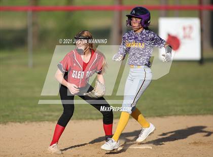 Thumbnail 2 in Ashdown @ Glen Rose photogallery.