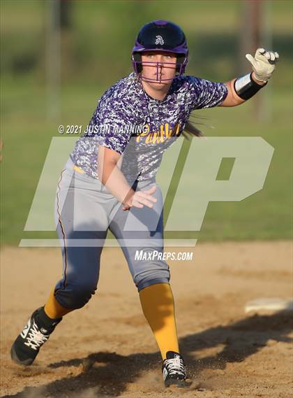 Thumbnail 2 in Ashdown @ Glen Rose photogallery.