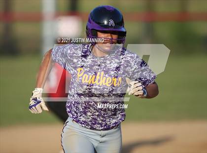 Thumbnail 1 in Ashdown @ Glen Rose photogallery.