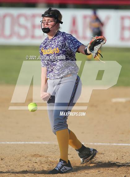 Thumbnail 2 in Ashdown @ Glen Rose photogallery.