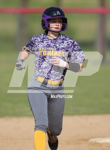 Thumbnail 3 in Ashdown @ Glen Rose photogallery.
