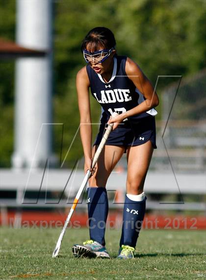 Thumbnail 1 in Webster Groves vs. Ladue photogallery.