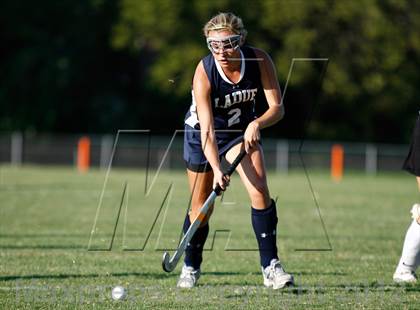 Thumbnail 3 in Webster Groves vs. Ladue photogallery.