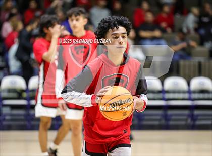 Thumbnail 3 in Chowchilla vs. Fowler (CIF CS Division VI Section Championship) photogallery.