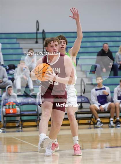 Thumbnail 3 in Timpanogos vs. Morgan (Eagle Holiday Shootout) photogallery.