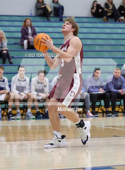 Thumbnail 3 in Timpanogos vs. Morgan (Eagle Holiday Shootout) photogallery.