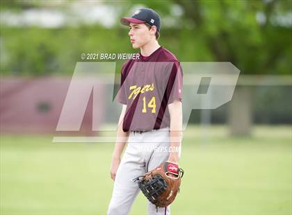 Thumbnail 3 in Terrebonne @ E.D. White photogallery.