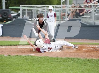 Thumbnail 1 in Terrebonne @ E.D. White photogallery.