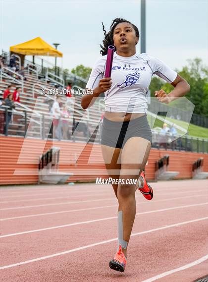 Thumbnail 2 in 2018 Loucks Games (Women's Open Distance Medley) photogallery.