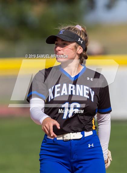 Thumbnail 1 in Kearney vs. Lincoln East photogallery.