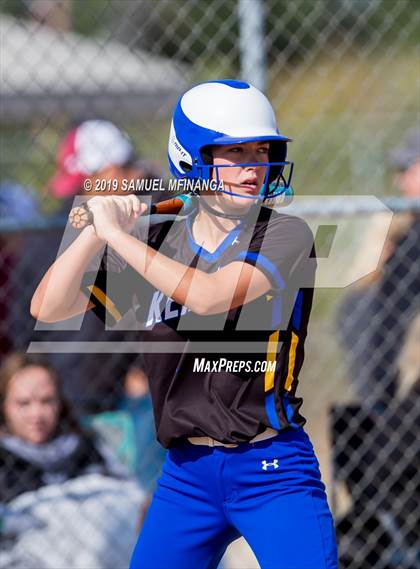 Thumbnail 2 in Kearney vs. Lincoln East photogallery.