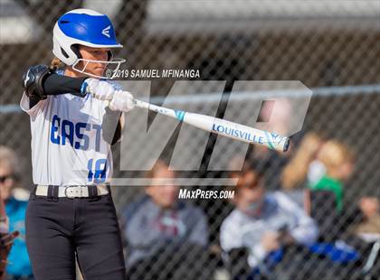 Thumbnail 1 in Kearney vs. Lincoln East photogallery.